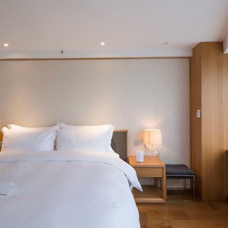 Bai Yun Qin She Boutique Hotel ฉงชิ่ง ภายนอก รูปภาพ