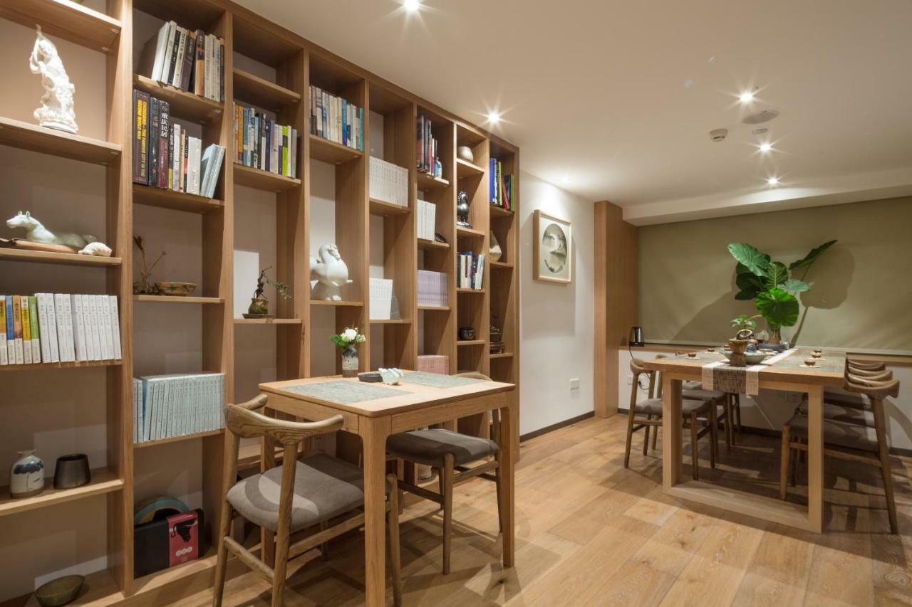 Bai Yun Qin She Boutique Hotel ฉงชิ่ง ภายนอก รูปภาพ