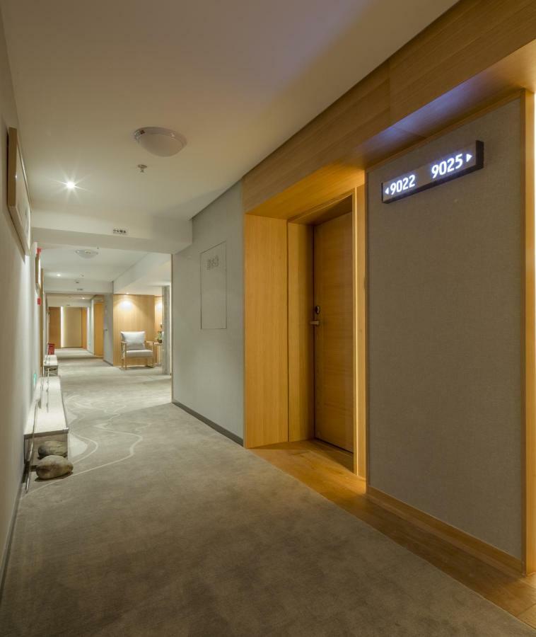 Bai Yun Qin She Boutique Hotel ฉงชิ่ง ภายนอก รูปภาพ
